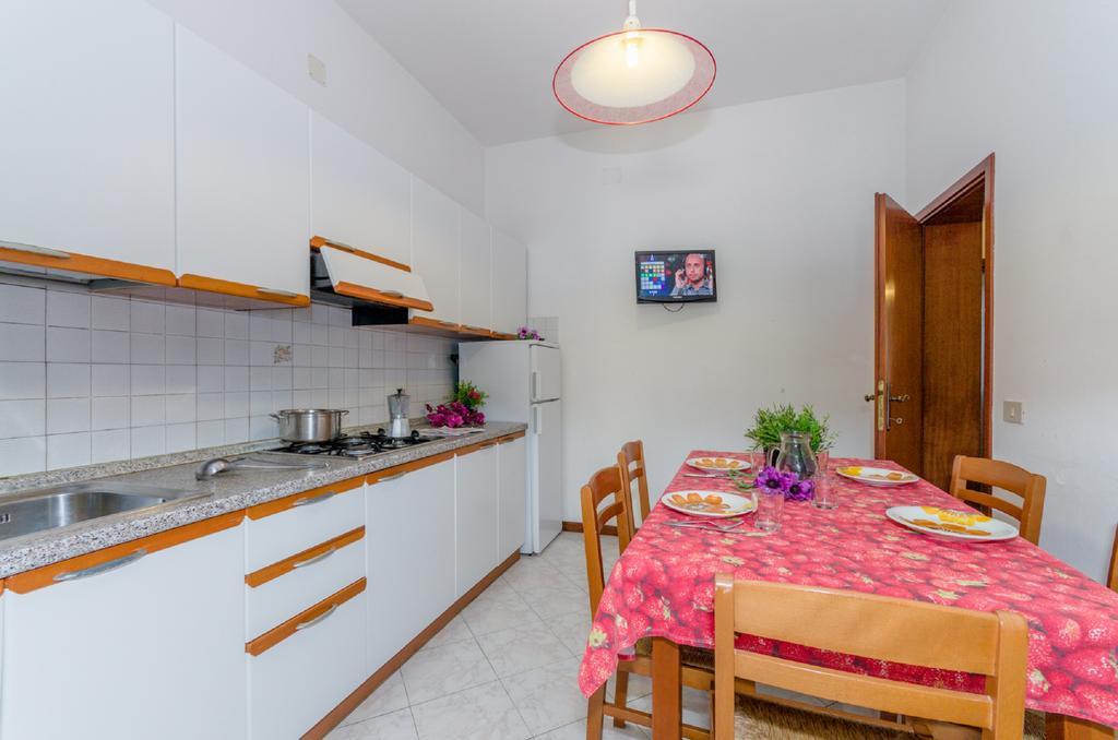 Condominio Brionetta Bibione Eksteriør bilde