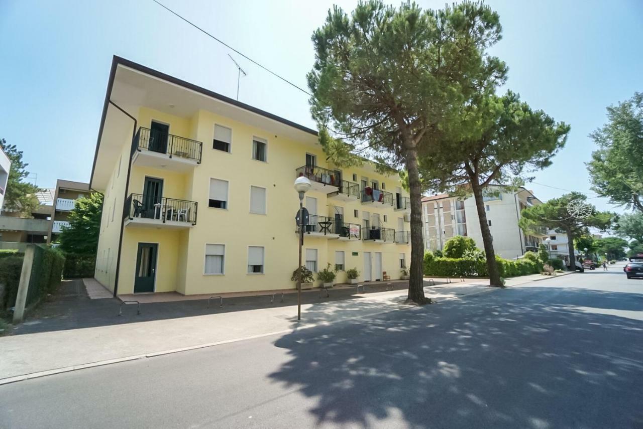 Condominio Brionetta Bibione Eksteriør bilde